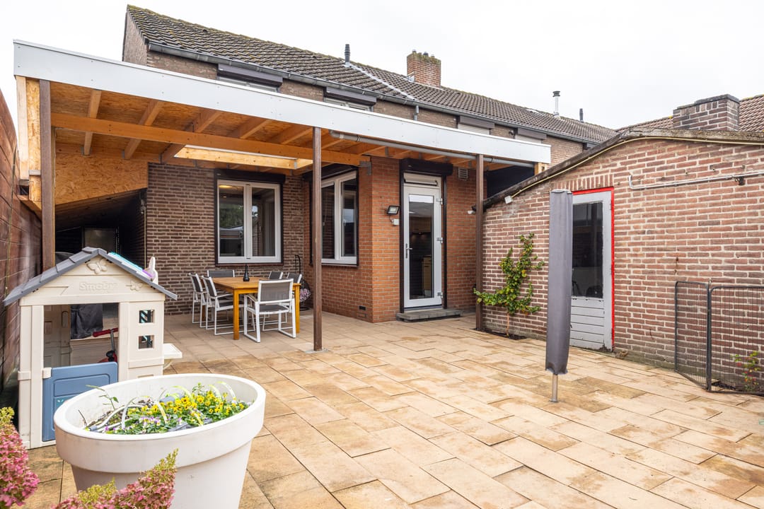 Photo 28 of Burgemeester Loysonstraat 16