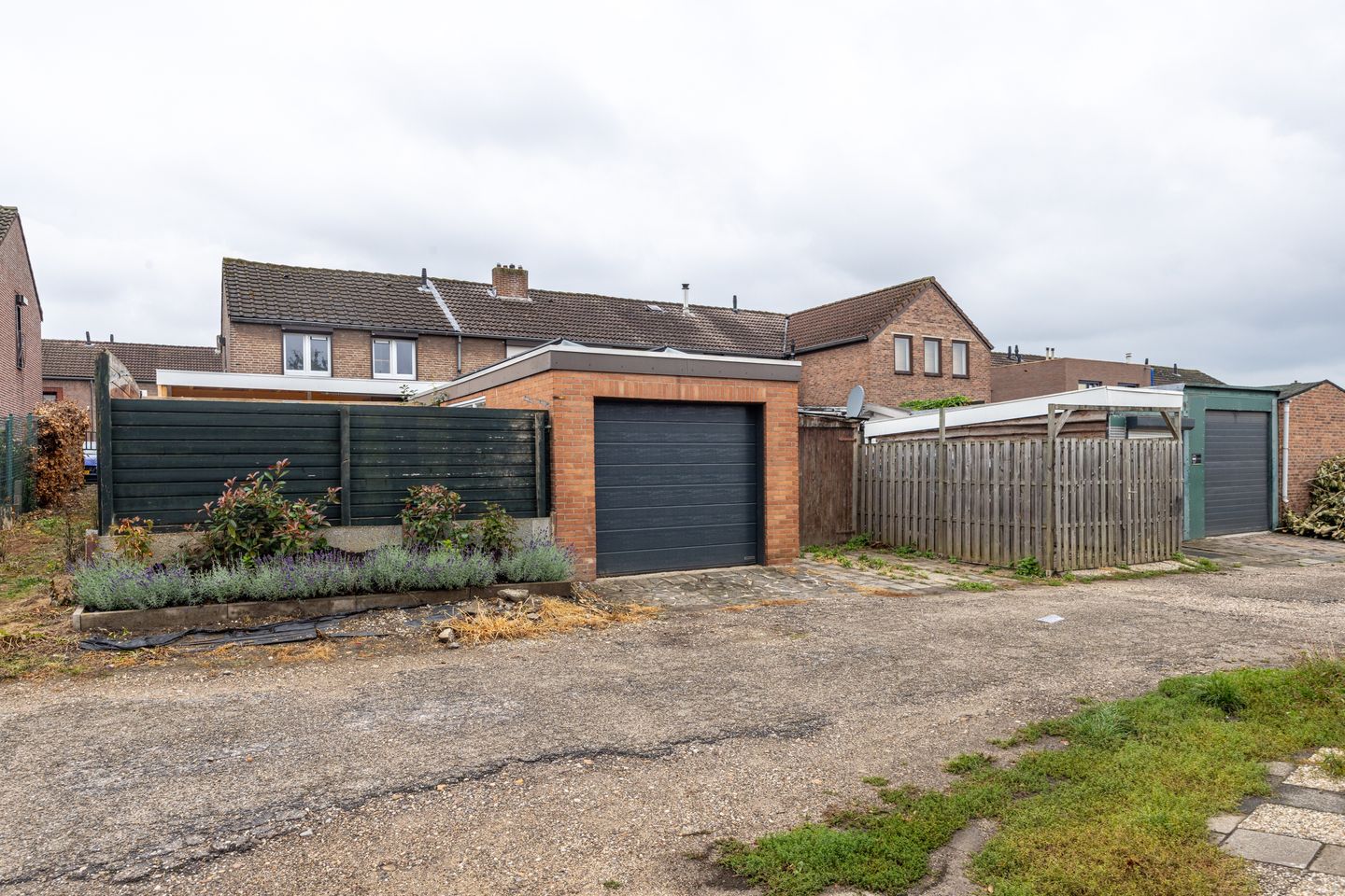 Photo 34 of Burgemeester Loysonstraat 16