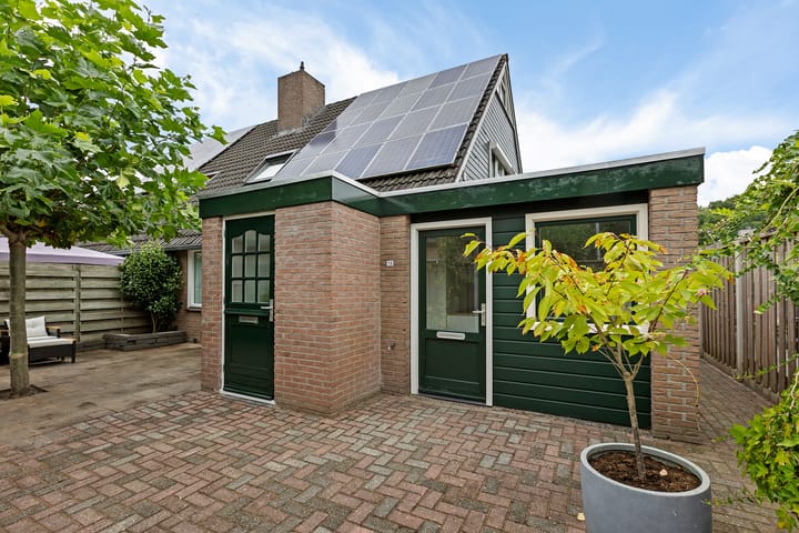 Photo 38 of Dilakker 13