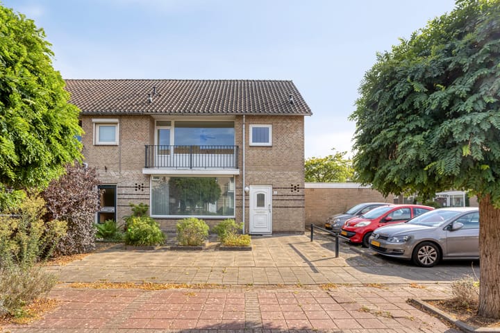 Foto 1 van Torenberglaan 11