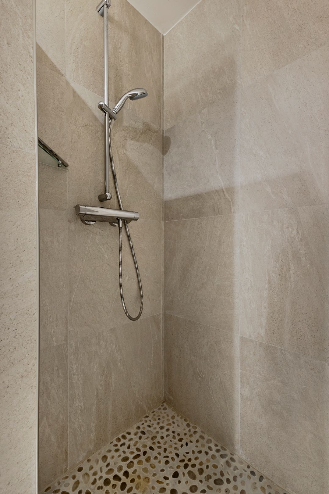 Photo 28 of Haarlemmerplein 22-A