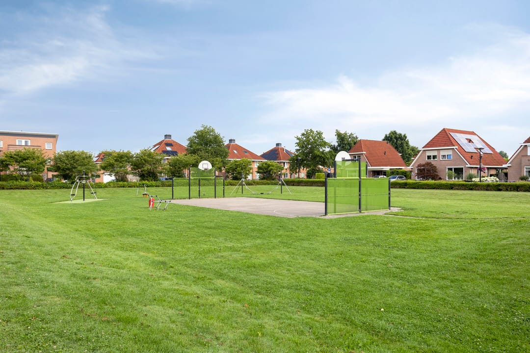 Foto 23 van Escudo 49