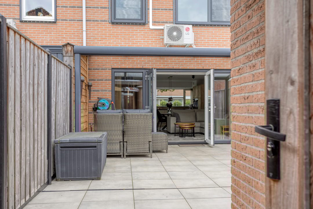 Foto 26 van Escudo 49