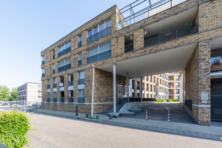 Foto 1 van Atletenbaan 60-B