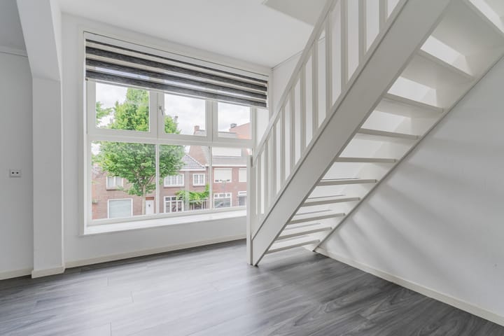 Photo 7 of Strijpsestraat 133-M