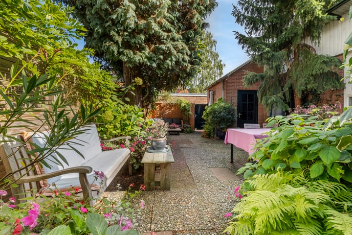 Photo 4 of Loosdrechtseweg 129