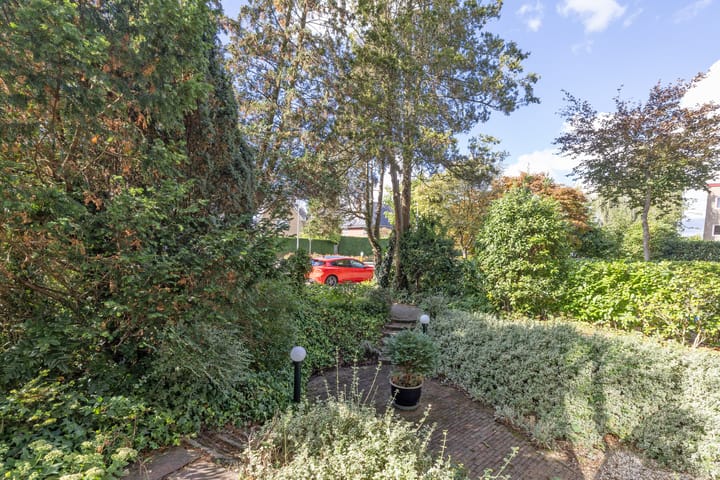 Photo 6 of Loosdrechtseweg 129