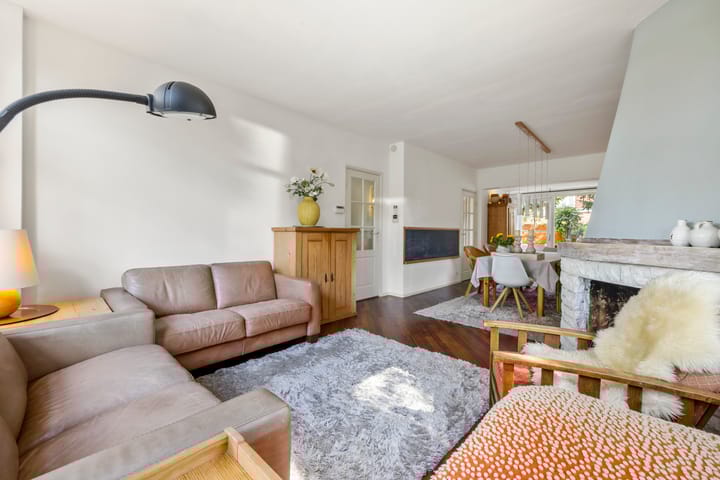 Photo 11 of Loosdrechtseweg 129