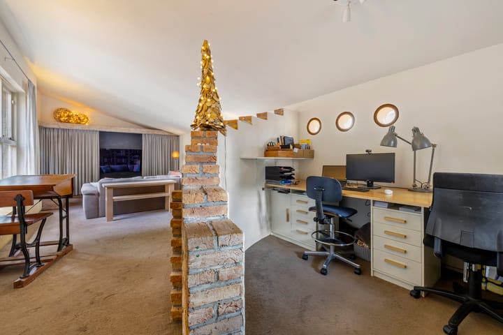 Photo 18 of Loosdrechtseweg 129