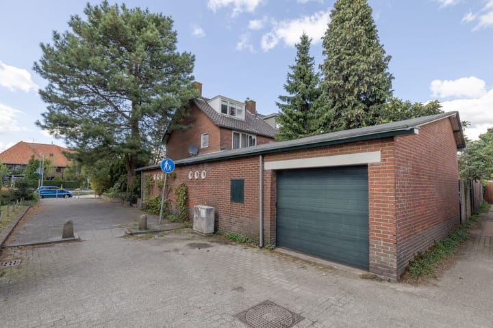 Photo 39 of Loosdrechtseweg 129