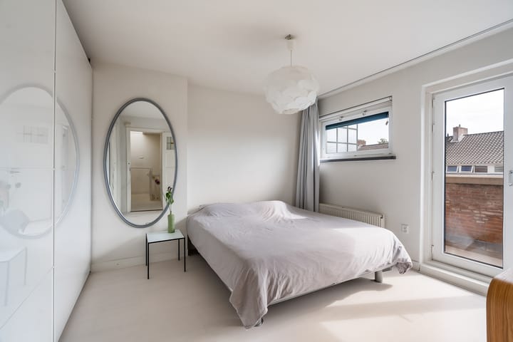 Foto 19 van Nolensstraat 37-B01