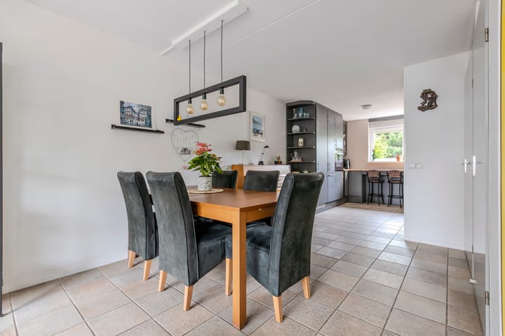 Foto 10 van Van Teijlingenlaan 16