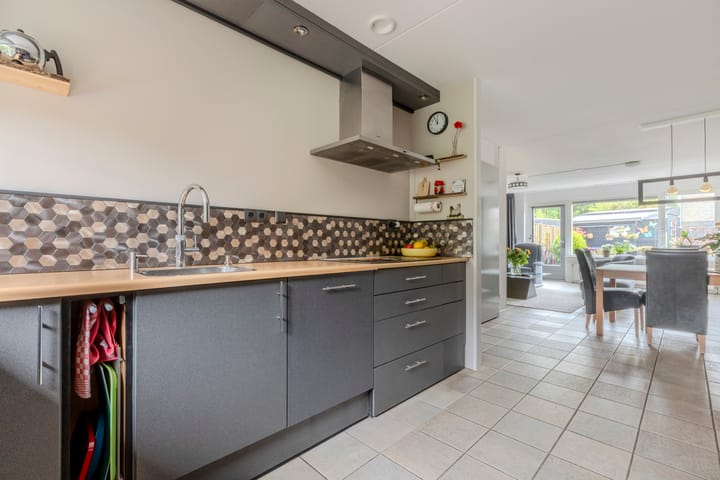 Foto 13 van Van Teijlingenlaan 16