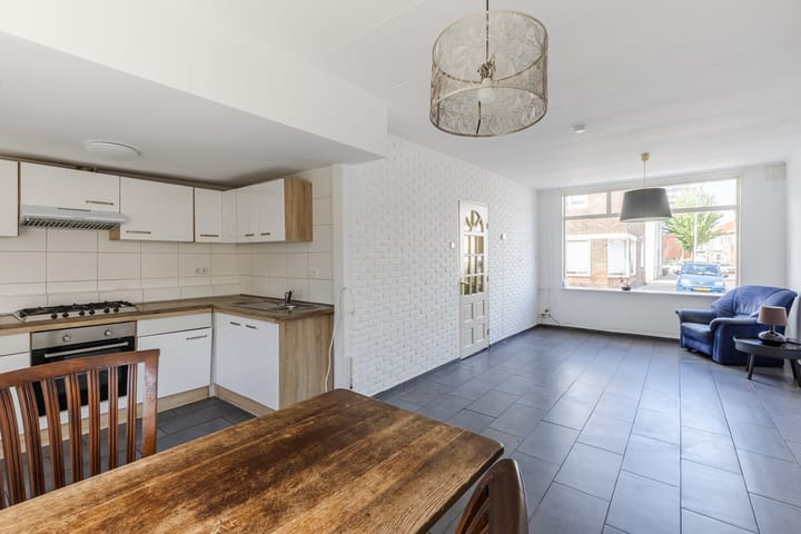 Foto 2 van Veeringstraat 32