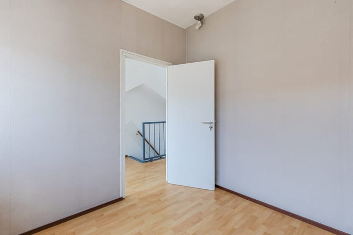 Foto 27 van Veeringstraat 32