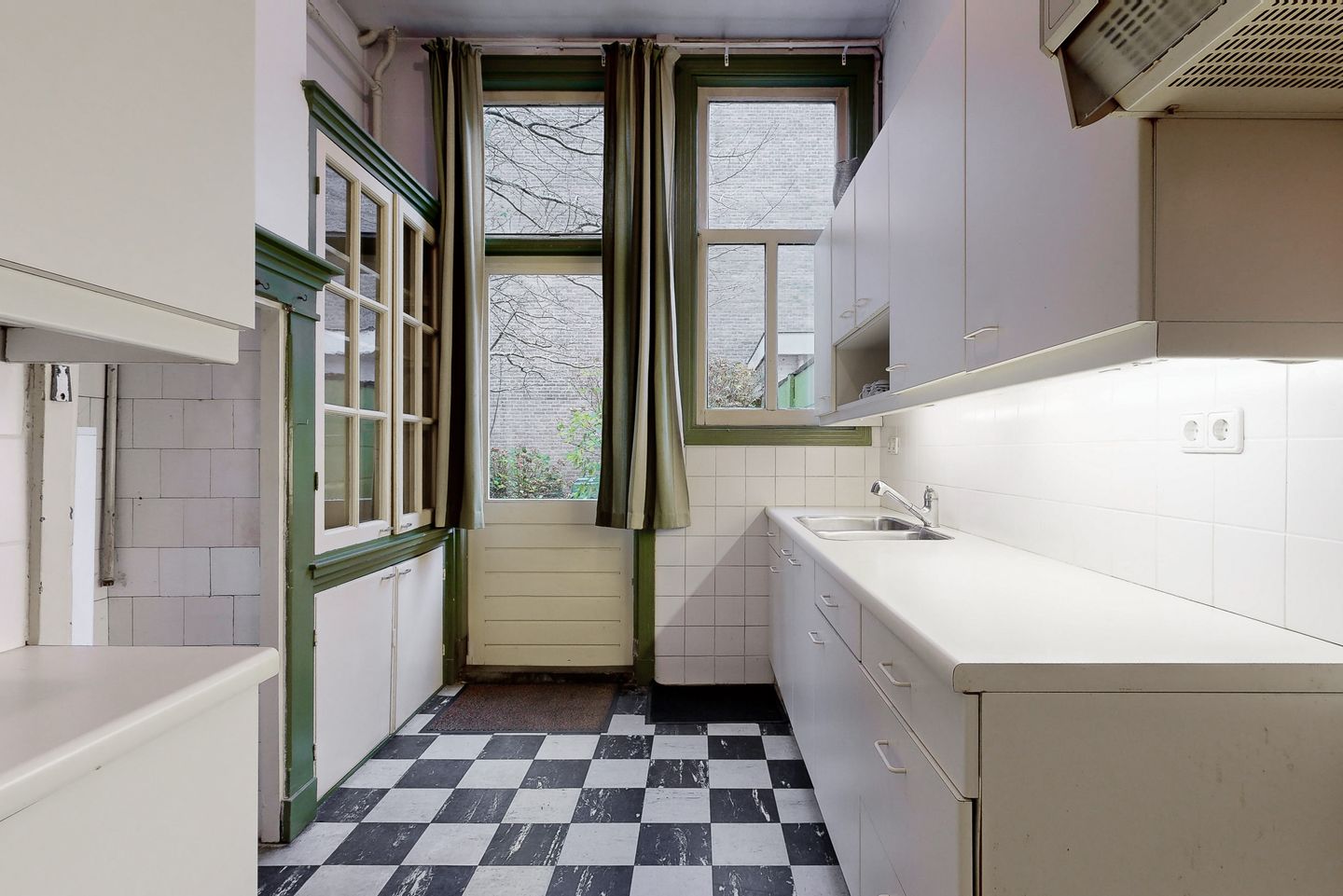 Foto 10 van Laan van Meerdervoort 474