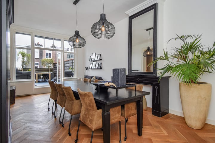 Photo 12 of Frederik Hendriklaan 239