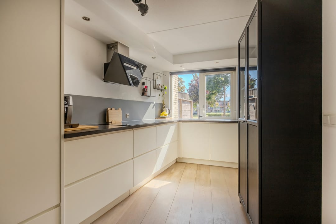 Photo 11 of Stella Agsteribbeland 38