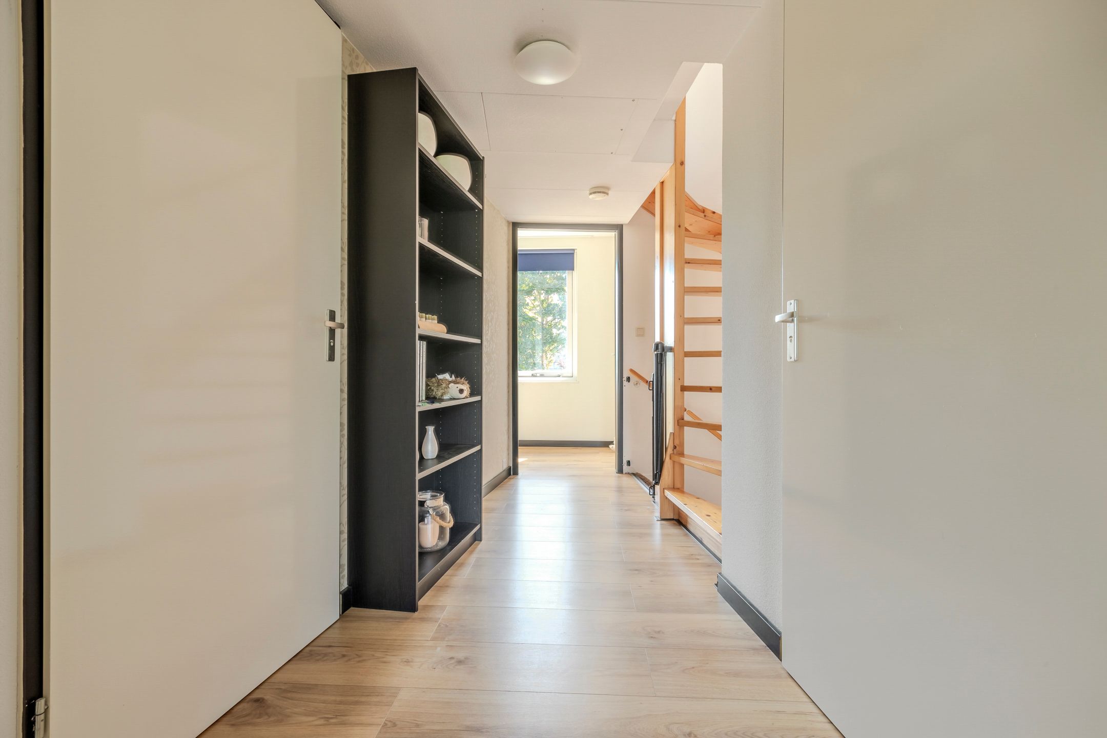 Photo 18 of Stella Agsteribbeland 38