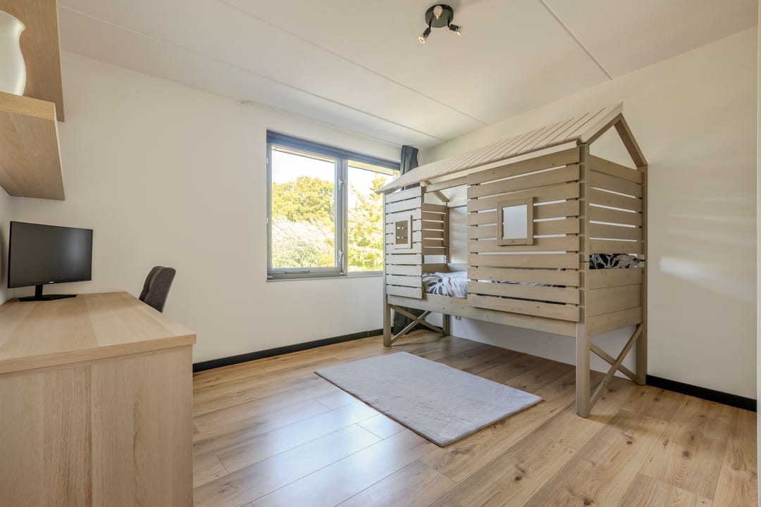 Photo 31 of Stella Agsteribbeland 38