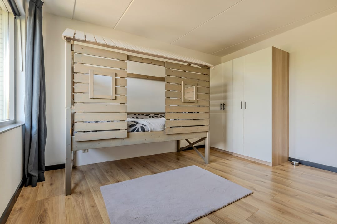 Photo 32 of Stella Agsteribbeland 38