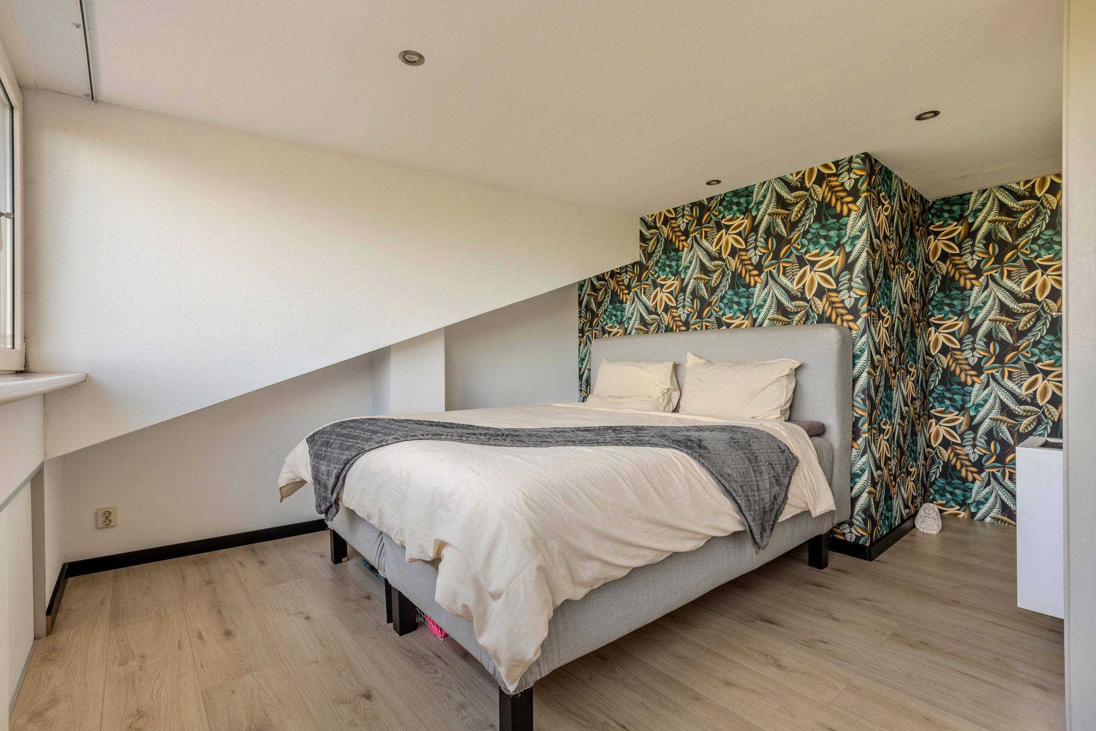 Photo 36 of Stella Agsteribbeland 38