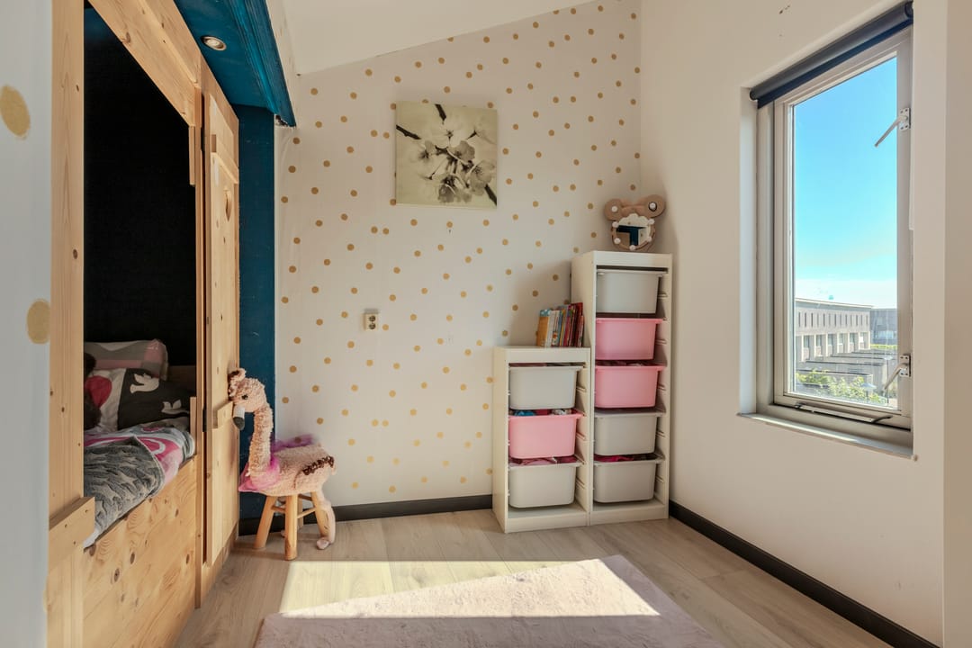 Photo 38 of Stella Agsteribbeland 38