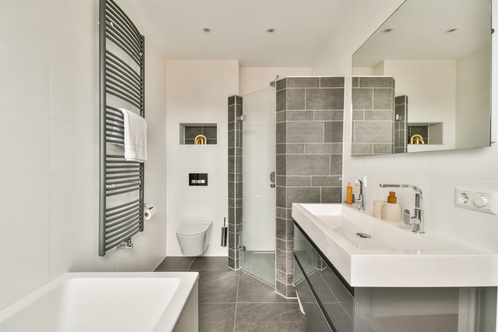 Foto 24 van Jacob Obrechtstraat 1-2