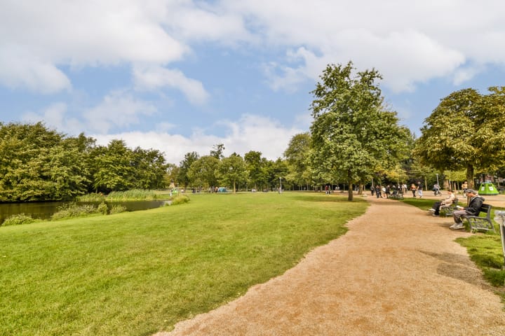 Foto 38 van Jacob Obrechtstraat 1-2