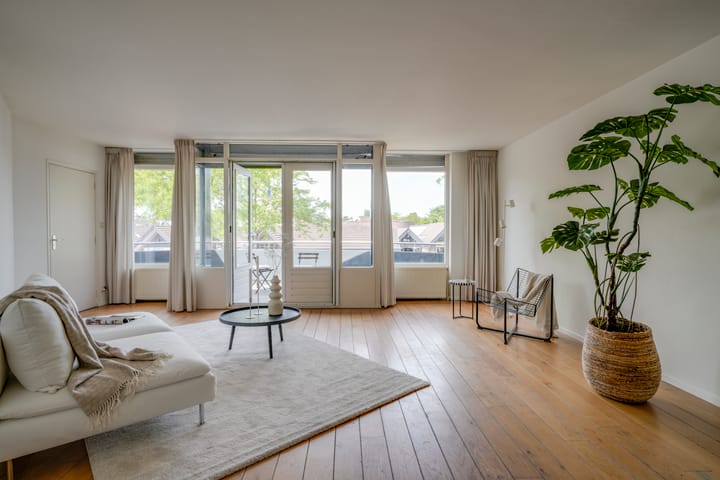 Photo 2 of Soesterbergsestraat 47