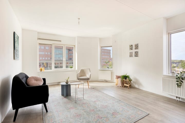 Foto 12 van Piet Mondriaanplein 267