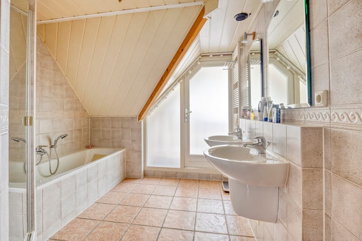 Foto 28 van Kampstraat 27