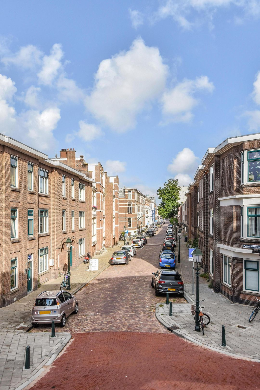 Foto 13 van d'Aumeriestraat 2