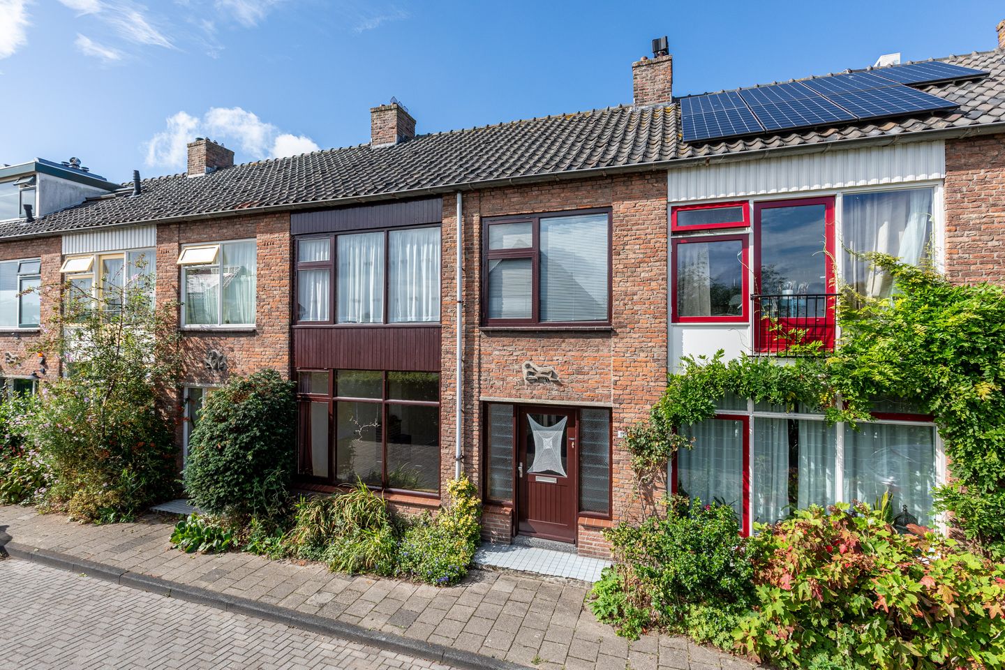 Foto 1 van Reginastraat 11