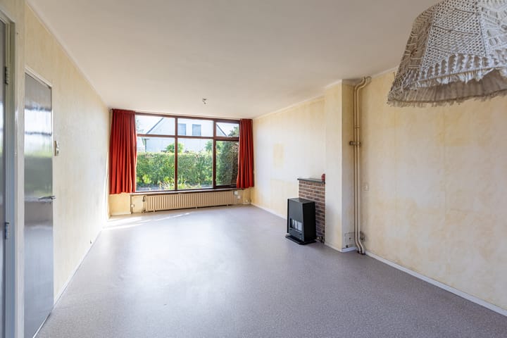 Foto 7 van Reginastraat 11