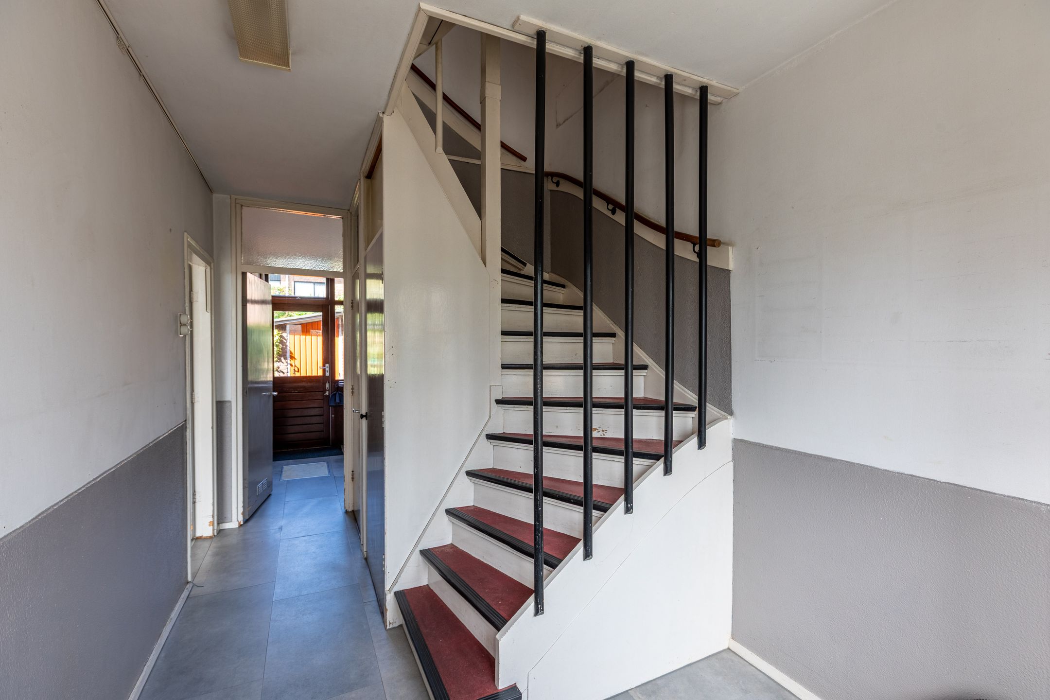 Foto 18 van Reginastraat 11