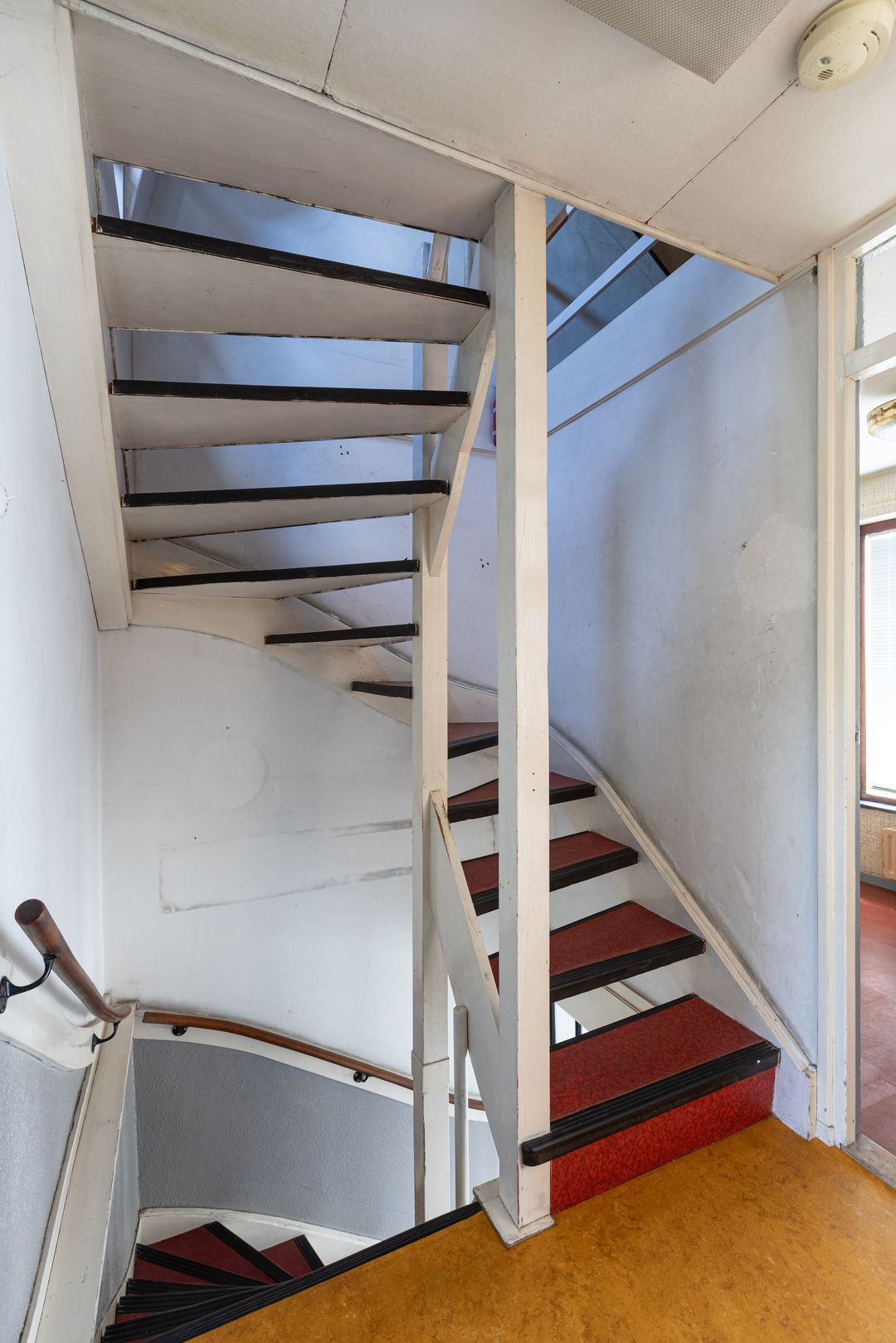 Foto 23 van Reginastraat 11