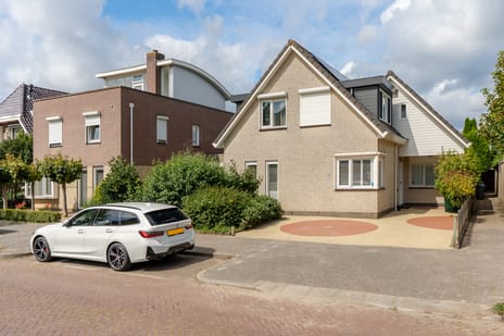 Tolheksbos thumbnail