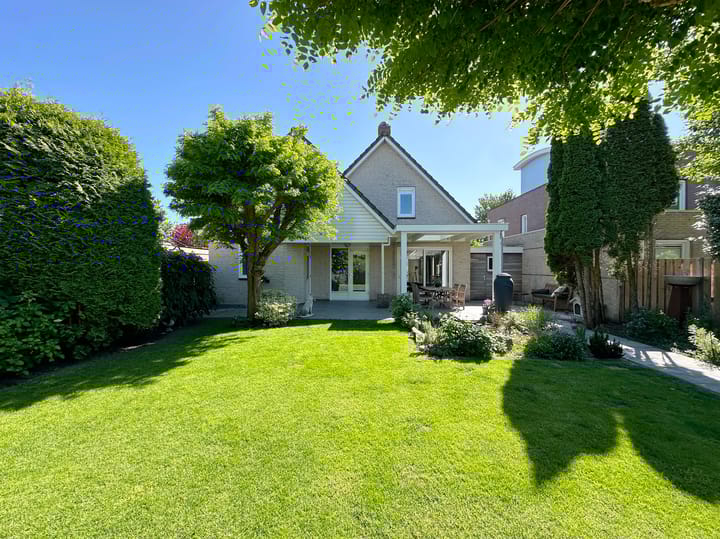 Foto 2 van Tolheksbos 4