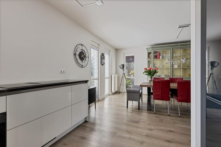 Foto 8 van Tolheksbos 4