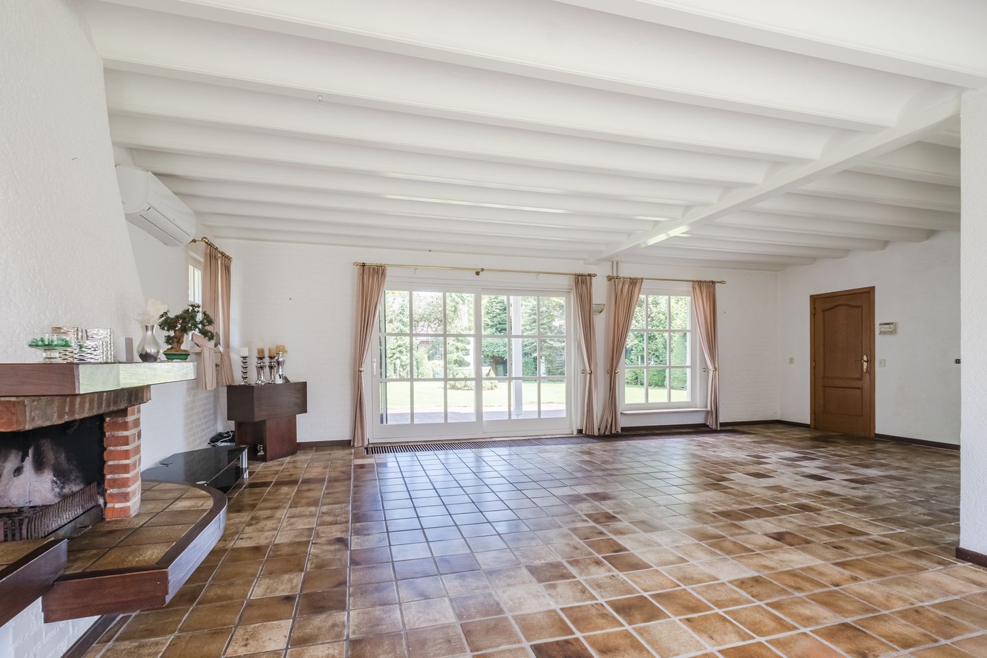 Photo 10 of Grensweg 40