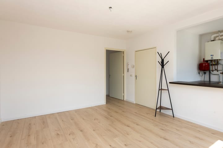 Photo 13 of Wandelboslaan 32-A