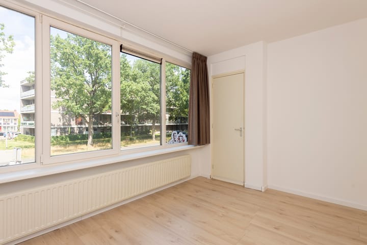 Photo 17 of Wandelboslaan 32-A