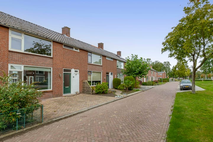 Photo 2 of Acaciastraat 11