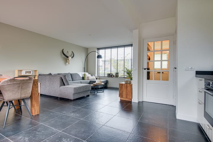 Foto 2 van Zwembadweg 55