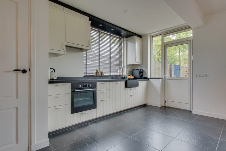 Foto 7 van Zwembadweg 55