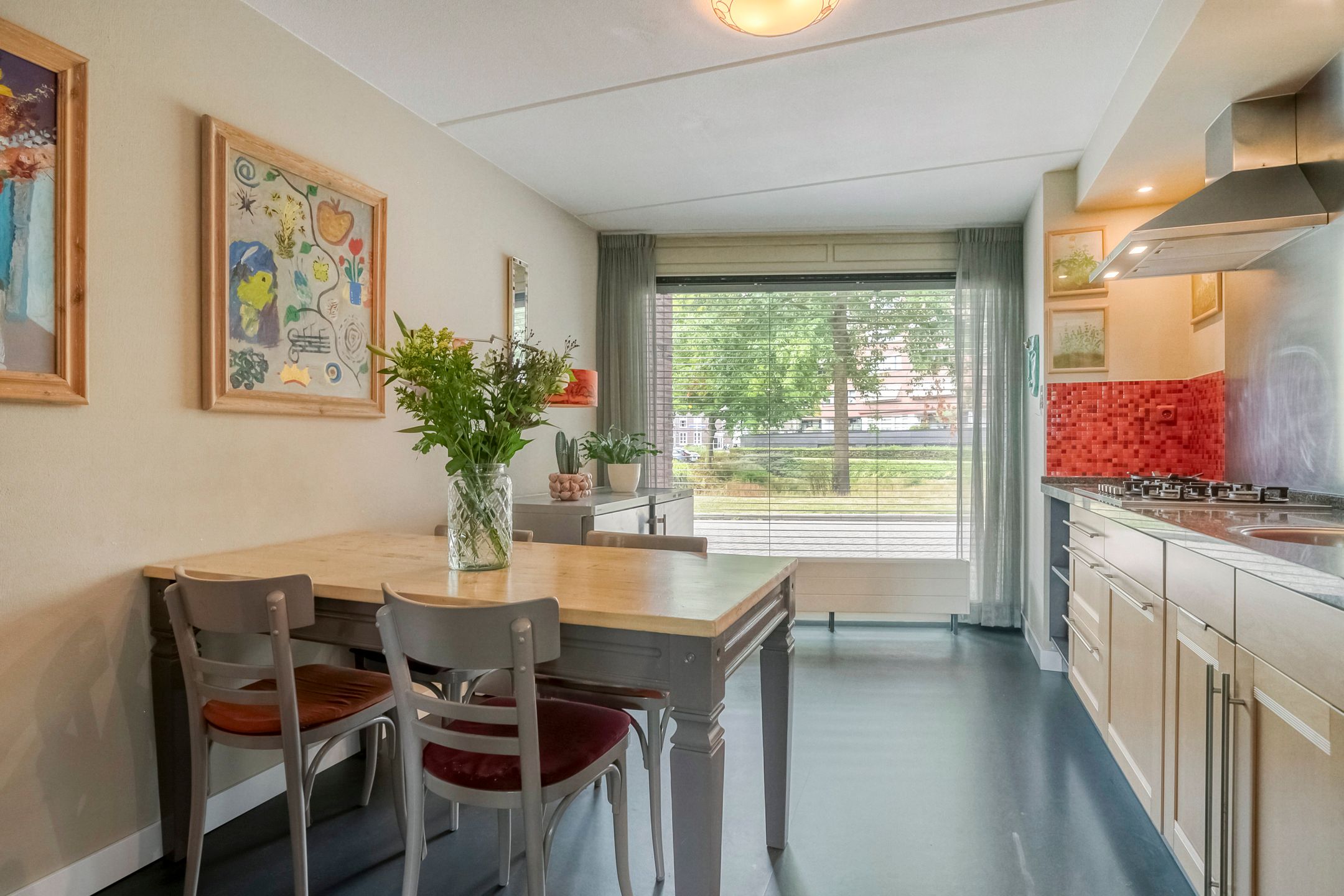 Foto 12 van Mgr. Verrietstraat 7