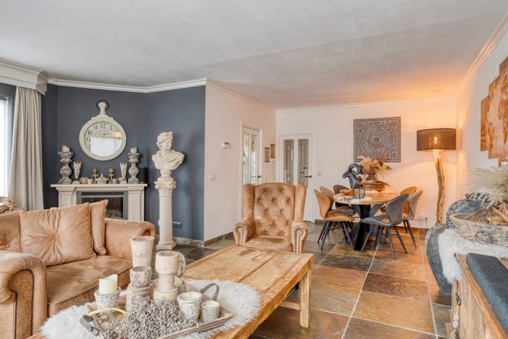 Photo 14 of M. Siegenbeekstraat 4