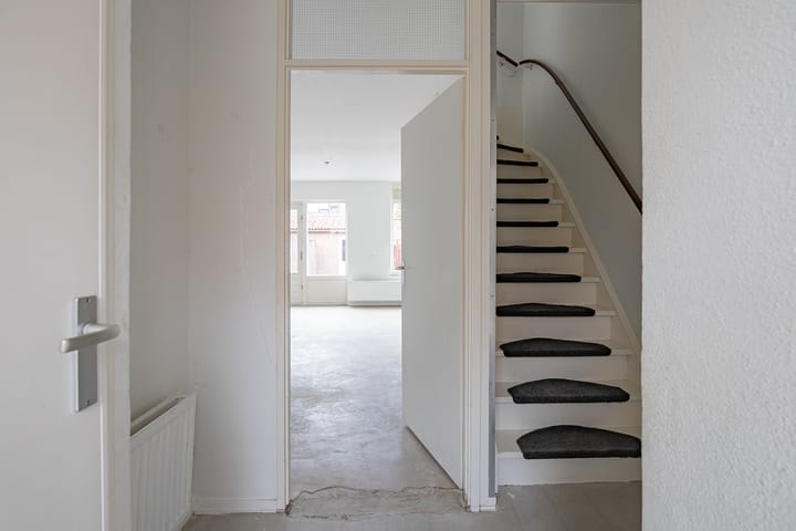 Photo 4 of Insula 34