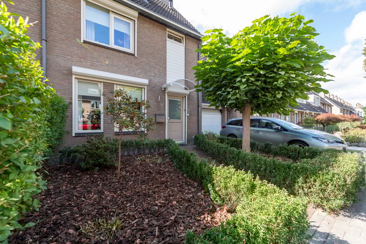 Photo 3 of Baronielaan 31